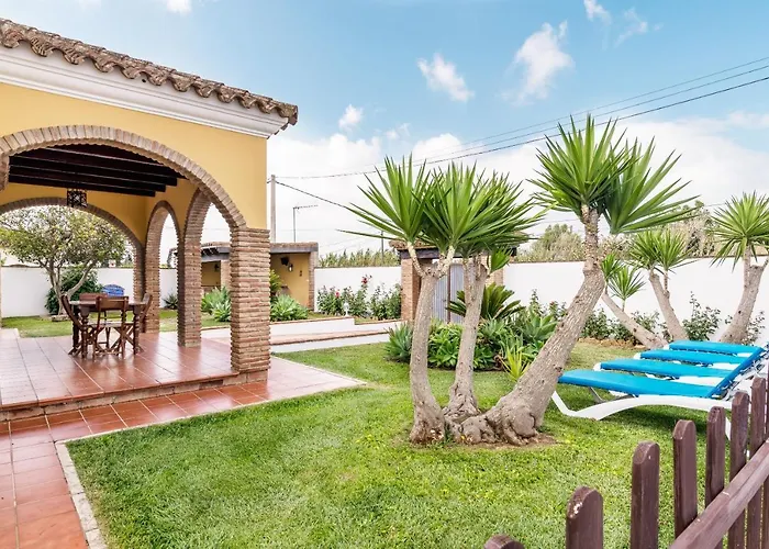 Casa Familiar La Lobita 1